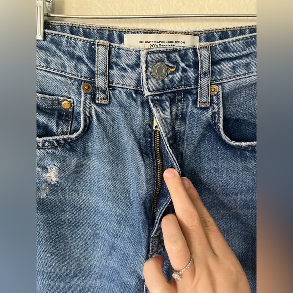 &DENIM 90s Distressed Straight Medium Wash Leg Jeans Women’s Size 2 - Picture 6 of 16